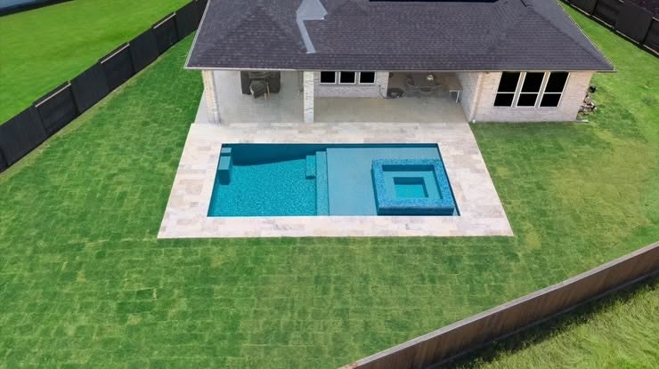 Clean pool water in The Woodlands TX residential community